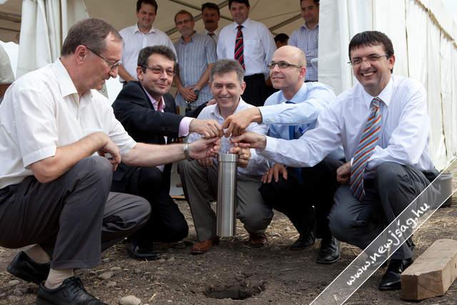 Az ÁSZ elnöke Közép-Európa legnagyobb biogáz-üzemének átadásán mondott beszédet. 