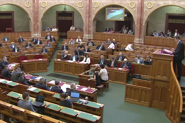 Domokos László parlamenti expozéja a költségvetési törényjavaslatról